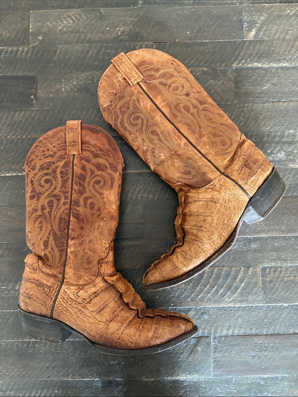 Vintage Durango Brown Alligator Caiman Print Western Cowboy Boots